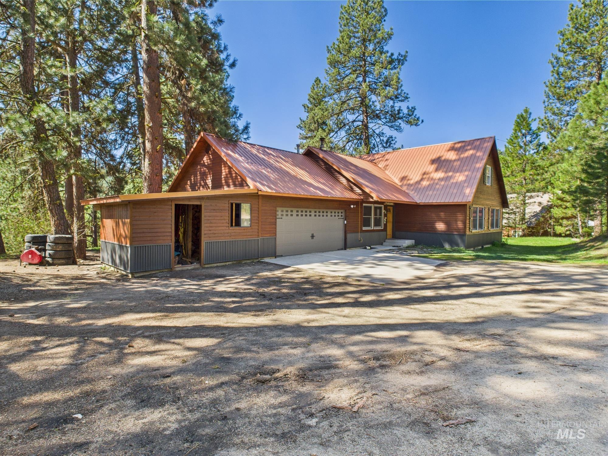 9 Pond Overlook Property Photo 2