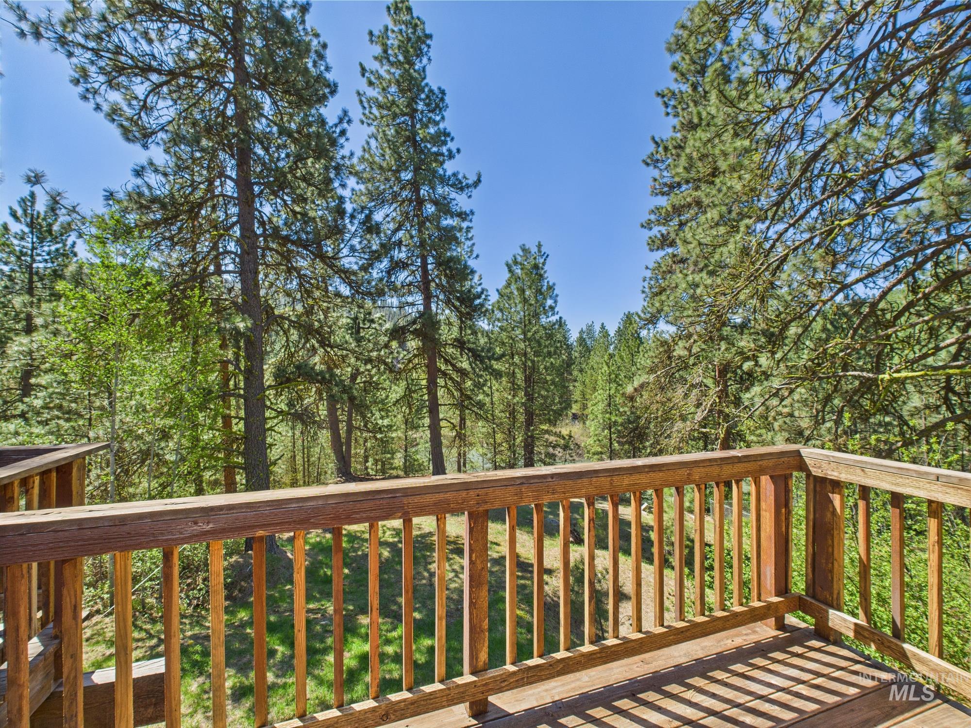 9 Pond Overlook Property Photo 11