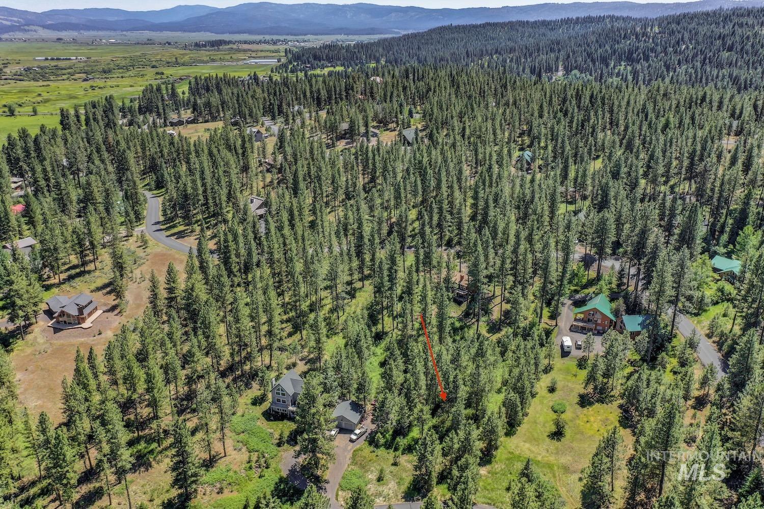 3955 Valley View Dr Property Photo 3