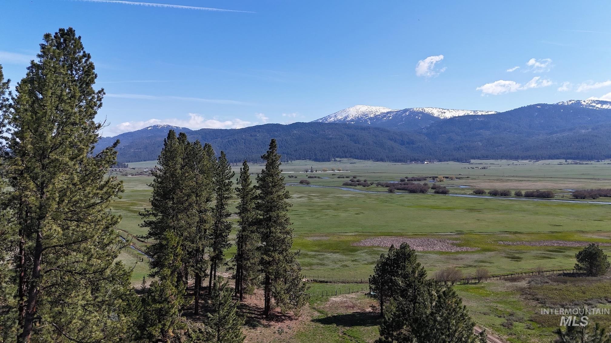 3955 Valley View Dr Property Photo 9