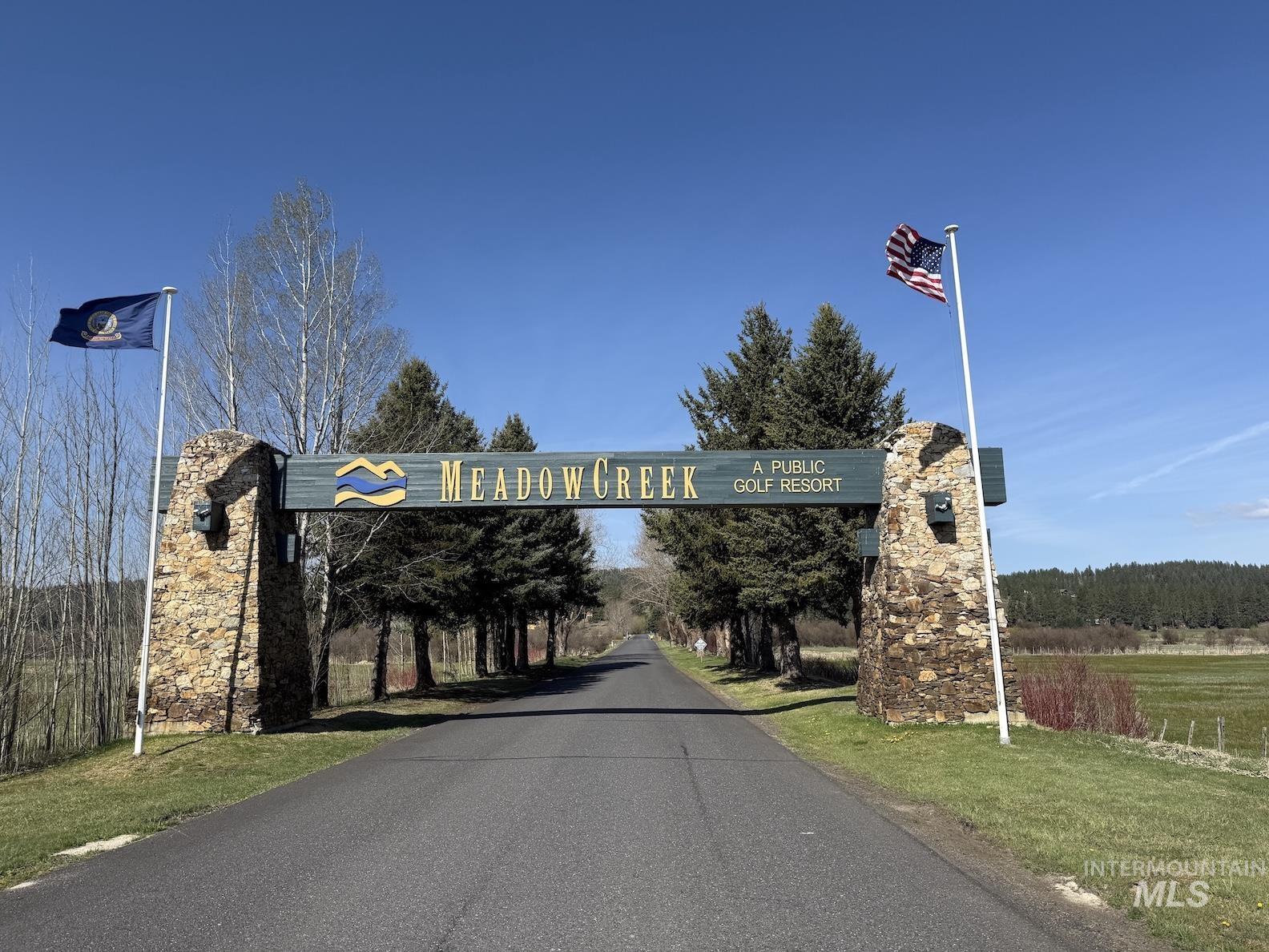 3955 Valley View Dr Property Photo 11