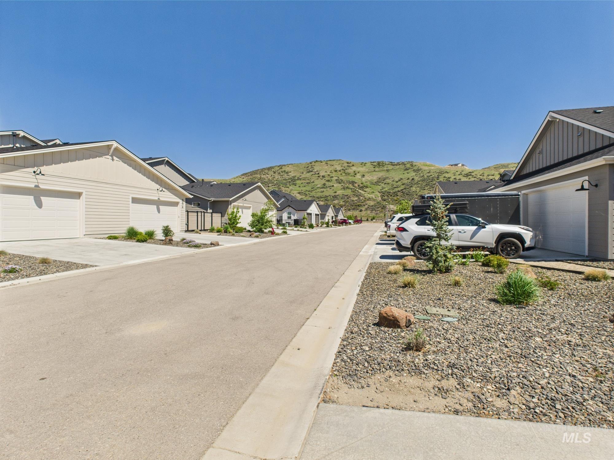 5700 W Elk Trail Street Property Photo 4