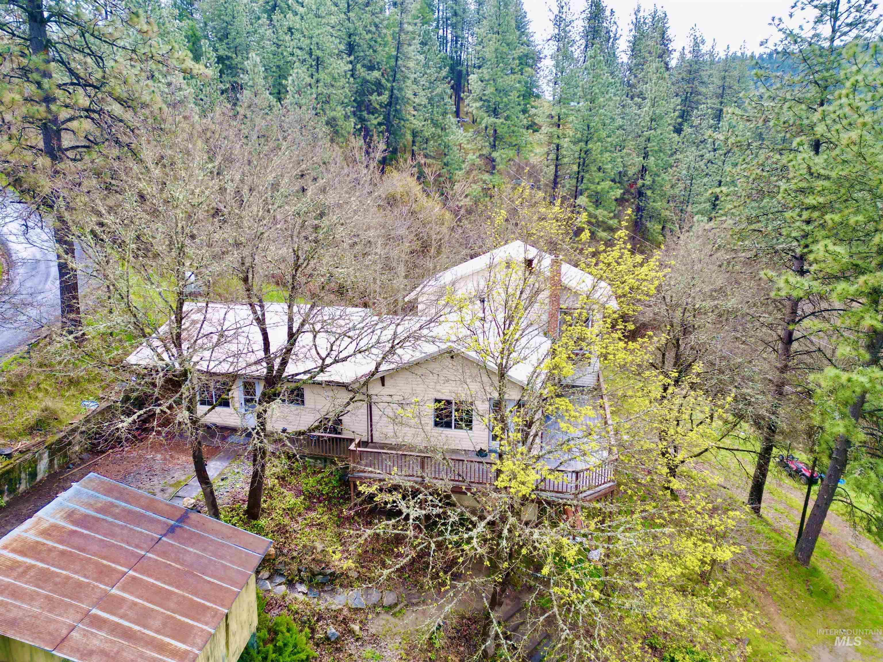 801 Dewey Property Photo 35
