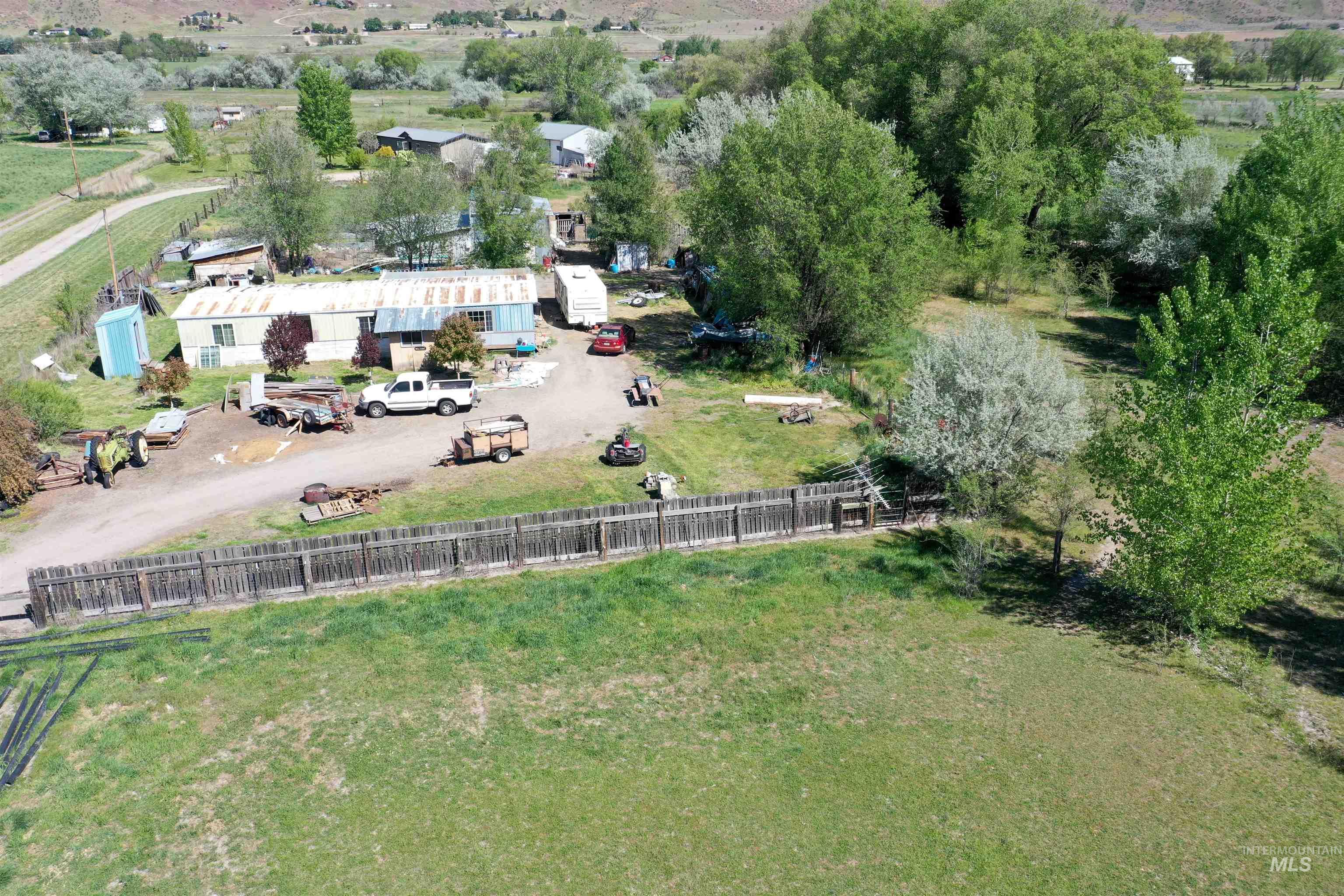 12230 Highway 95 Property Photo 6