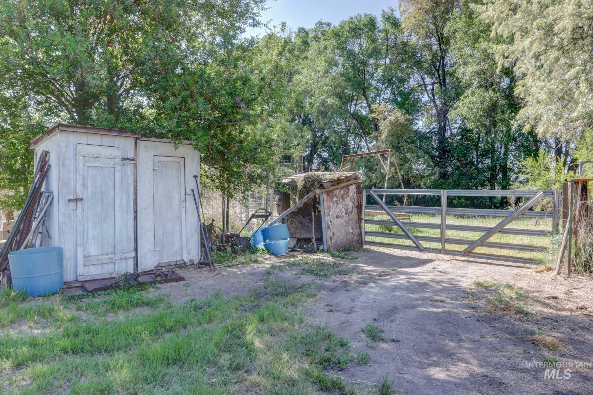 12230 Highway 95 Property Photo 14