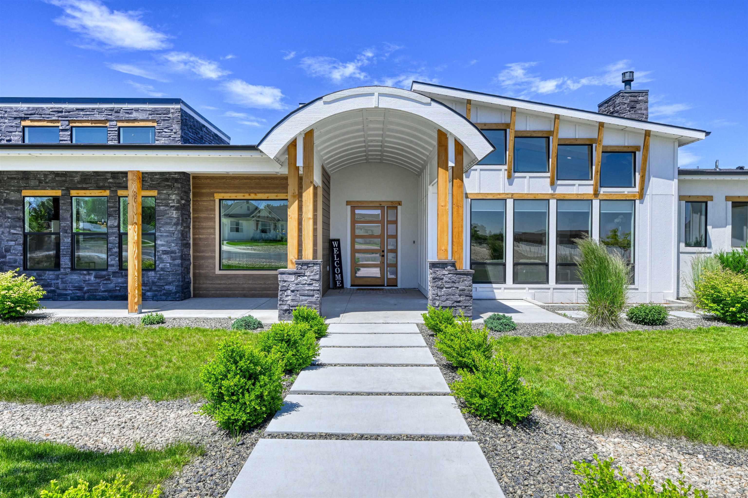 15006 Snow Mountain Dr. Property Photo 27