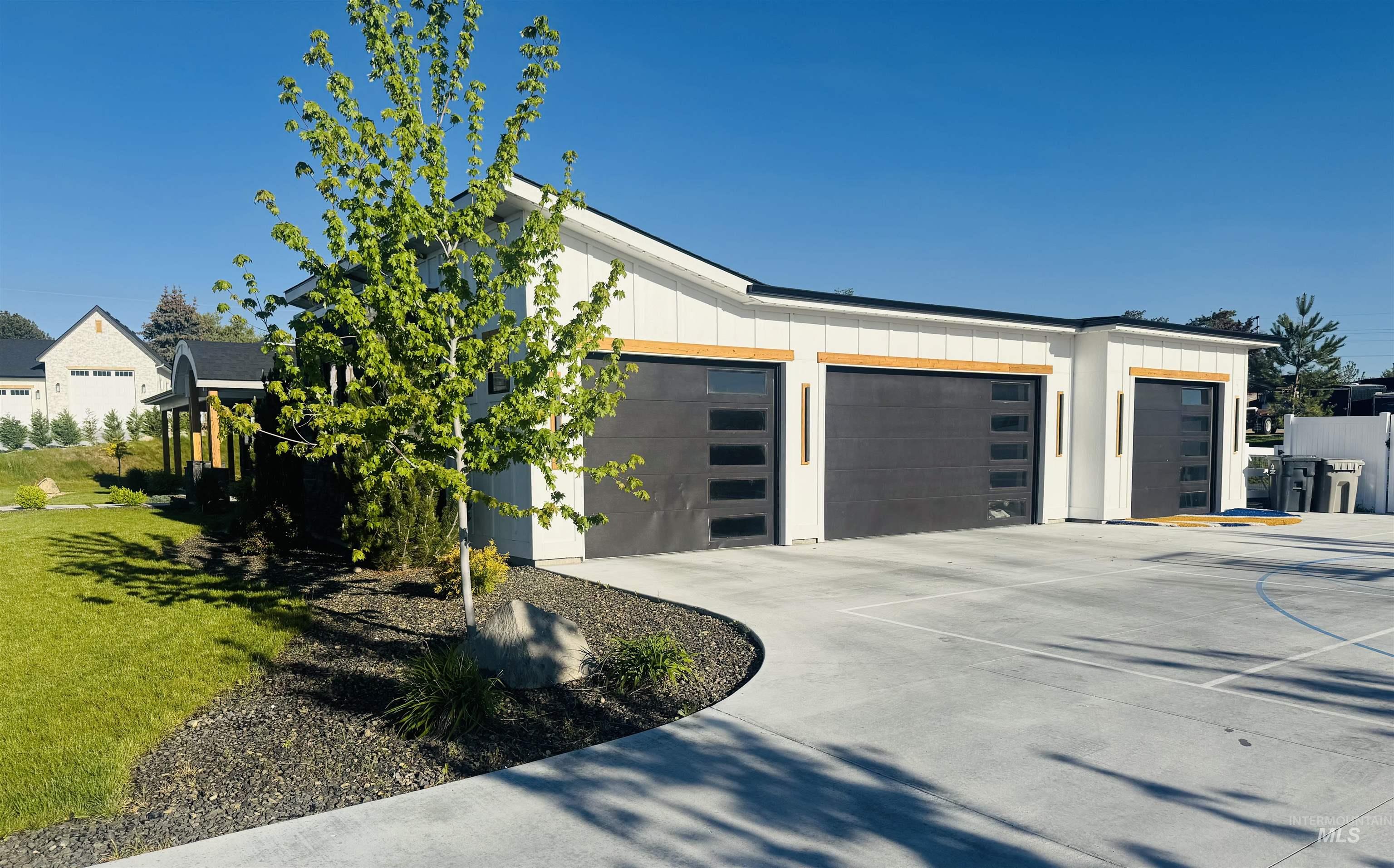 15006 Snow Mountain Dr. Property Photo 36