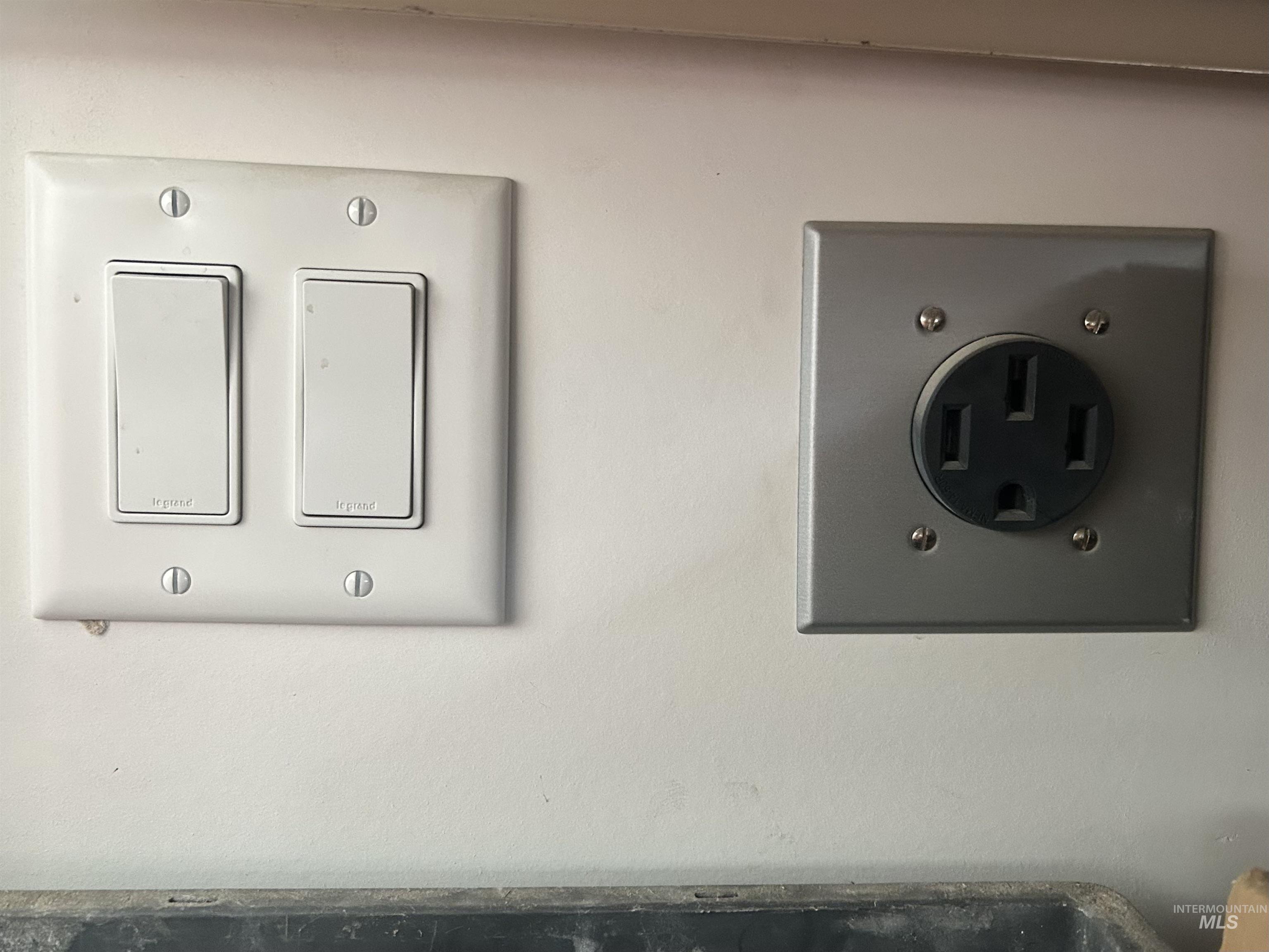 15006 Snow Mountain Dr. Property Photo 44