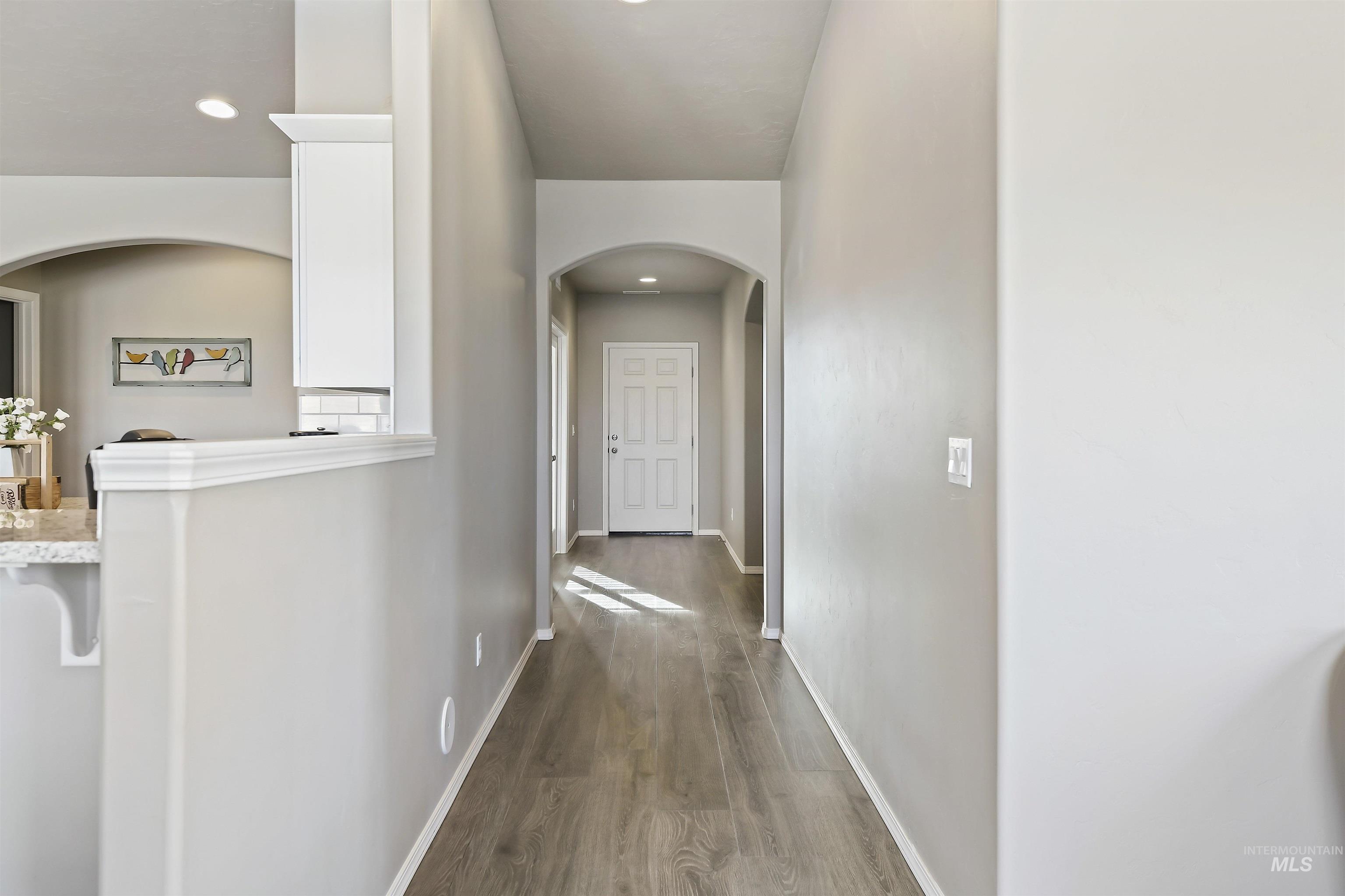 9105 Trump Lane Property Photo 13