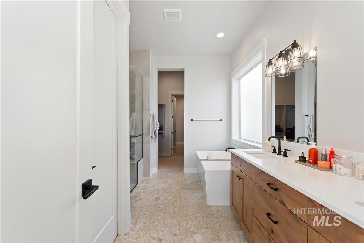 6875 W Piaffe St Property Photo 18