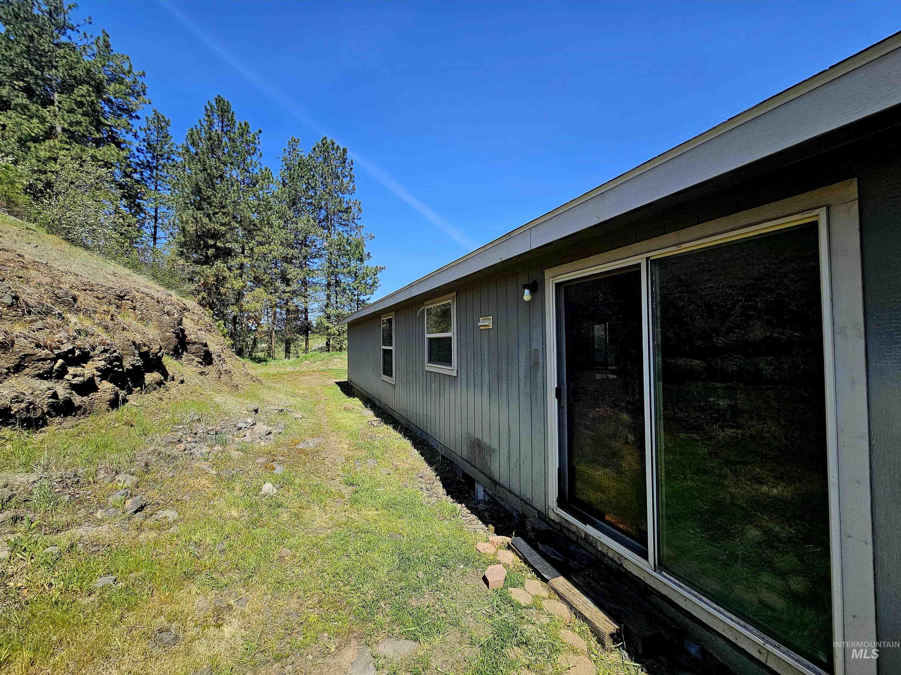 32178 South Rd Property Photo 21