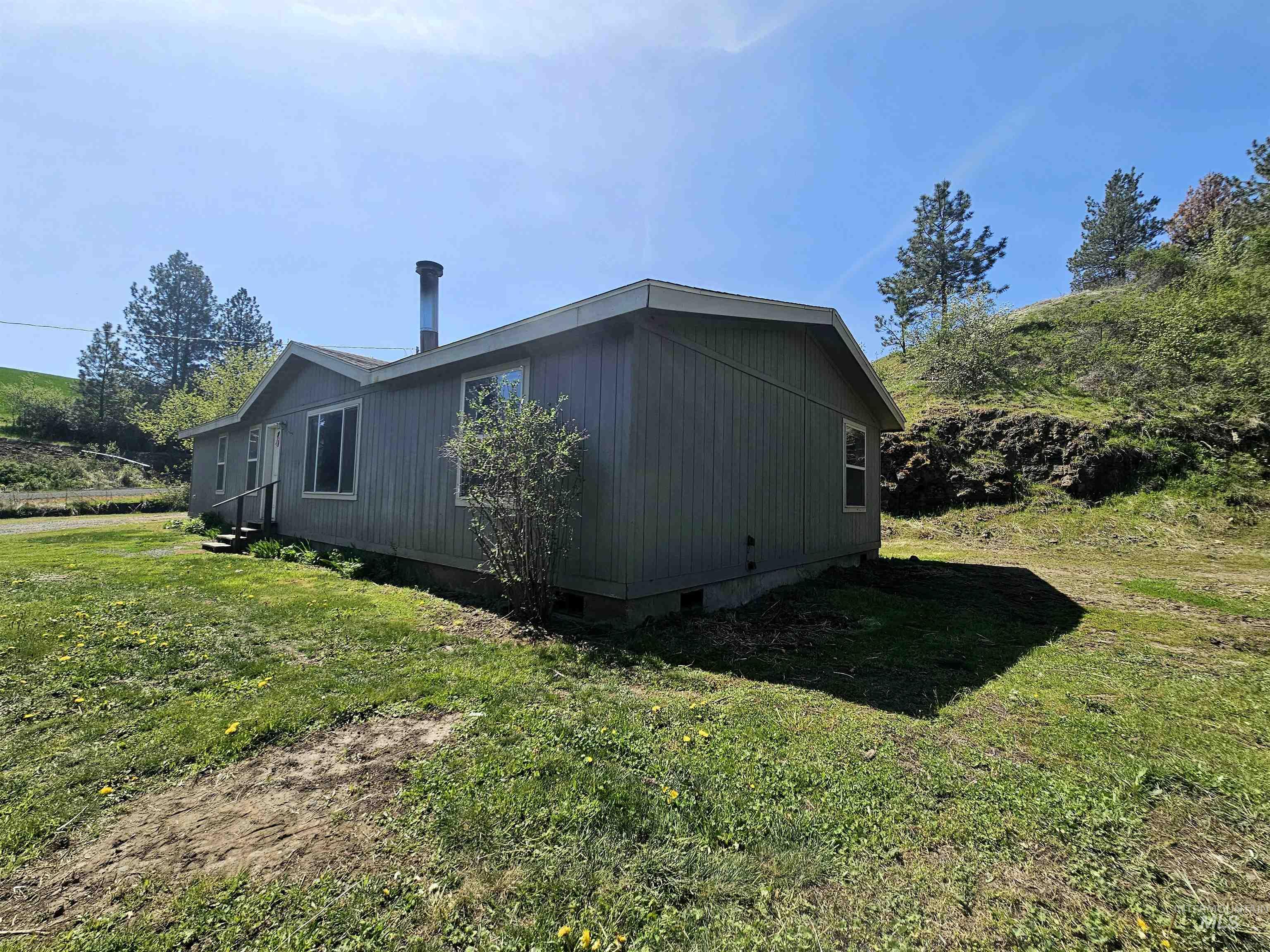 32178 South Rd Property Photo 25