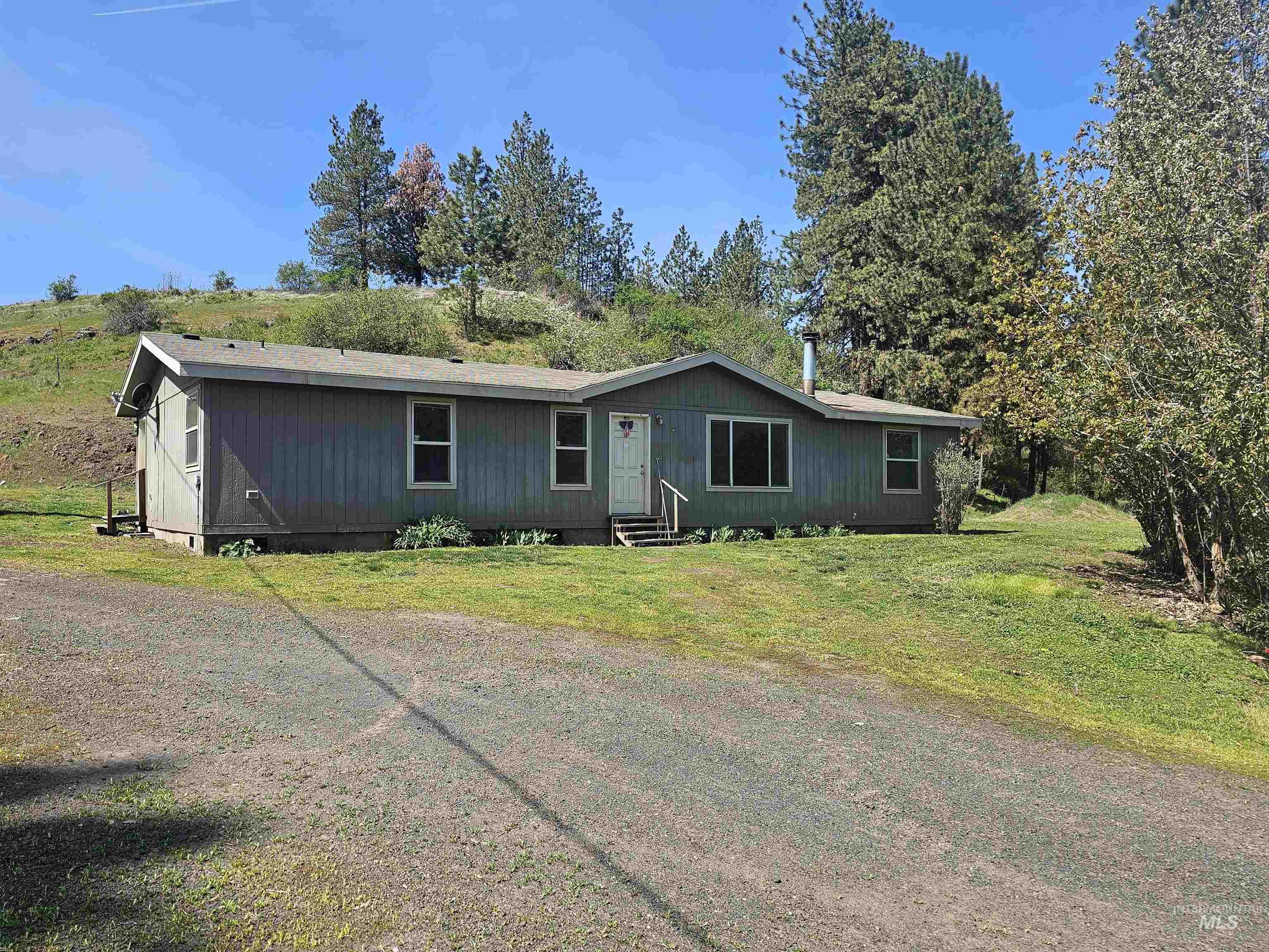 32178 South Rd Property Photo 26