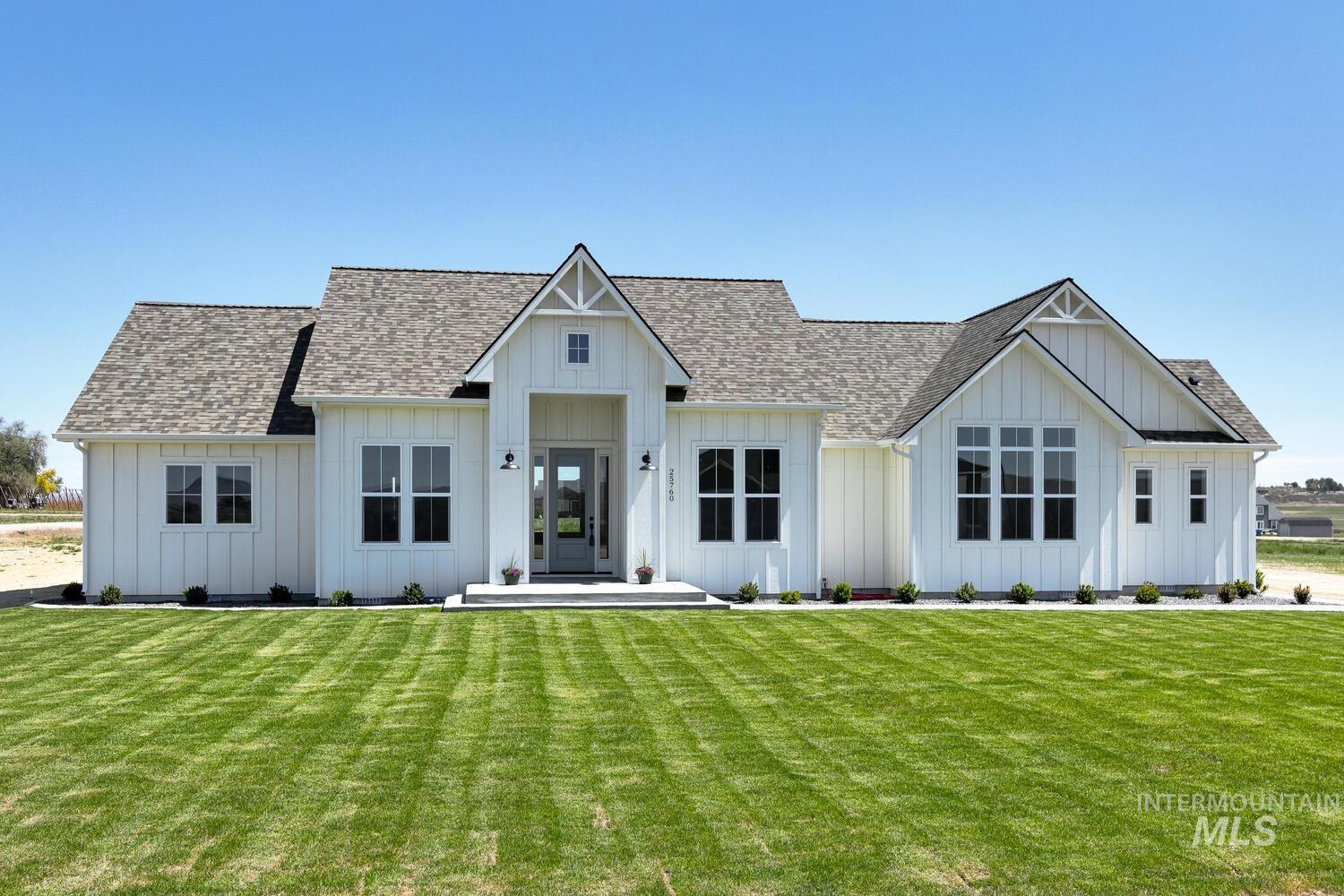 25760 Clydesdale Property Photo