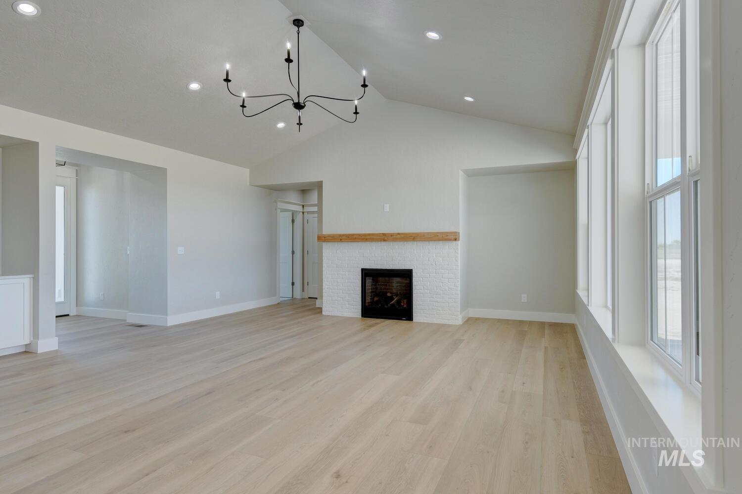 25760 Clydesdale Property Photo 8