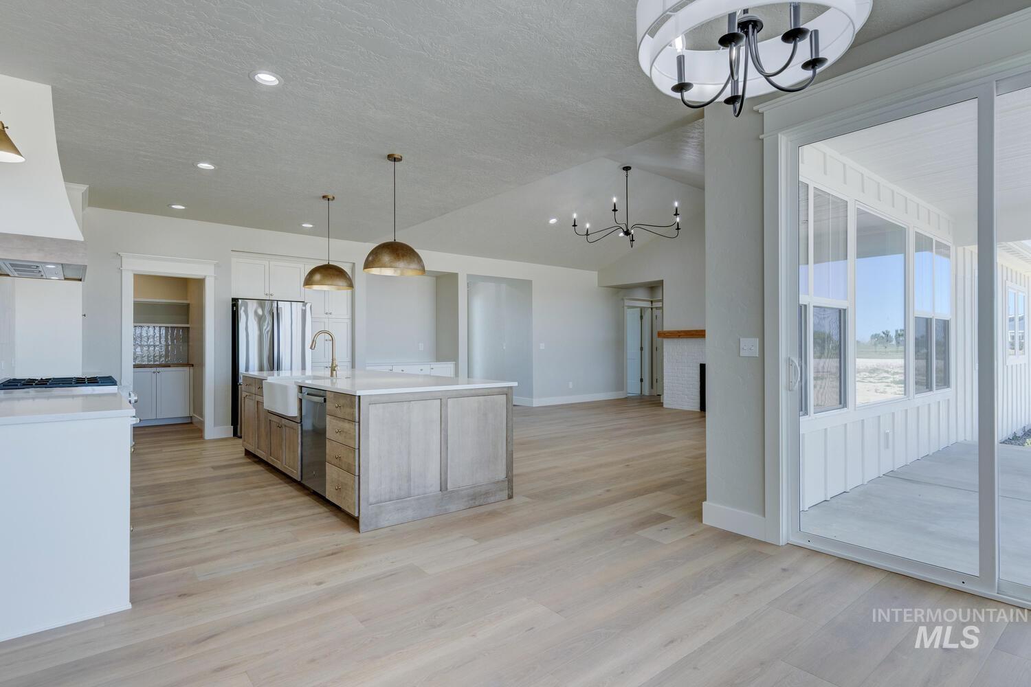25760 Clydesdale Property Photo 18
