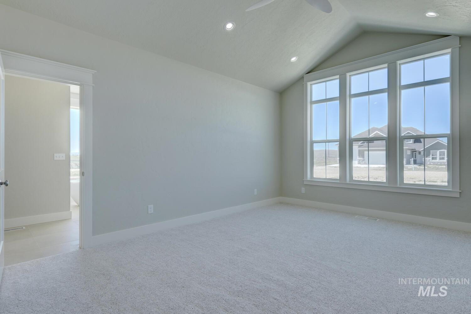 25760 Clydesdale Property Photo 21