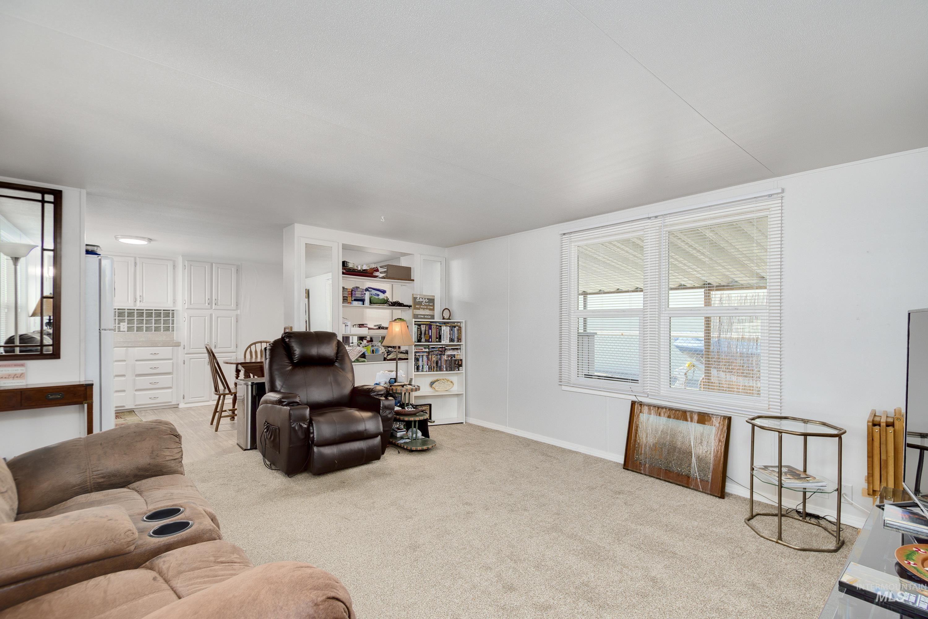 1401 N Midland Blvd Property Photo 4