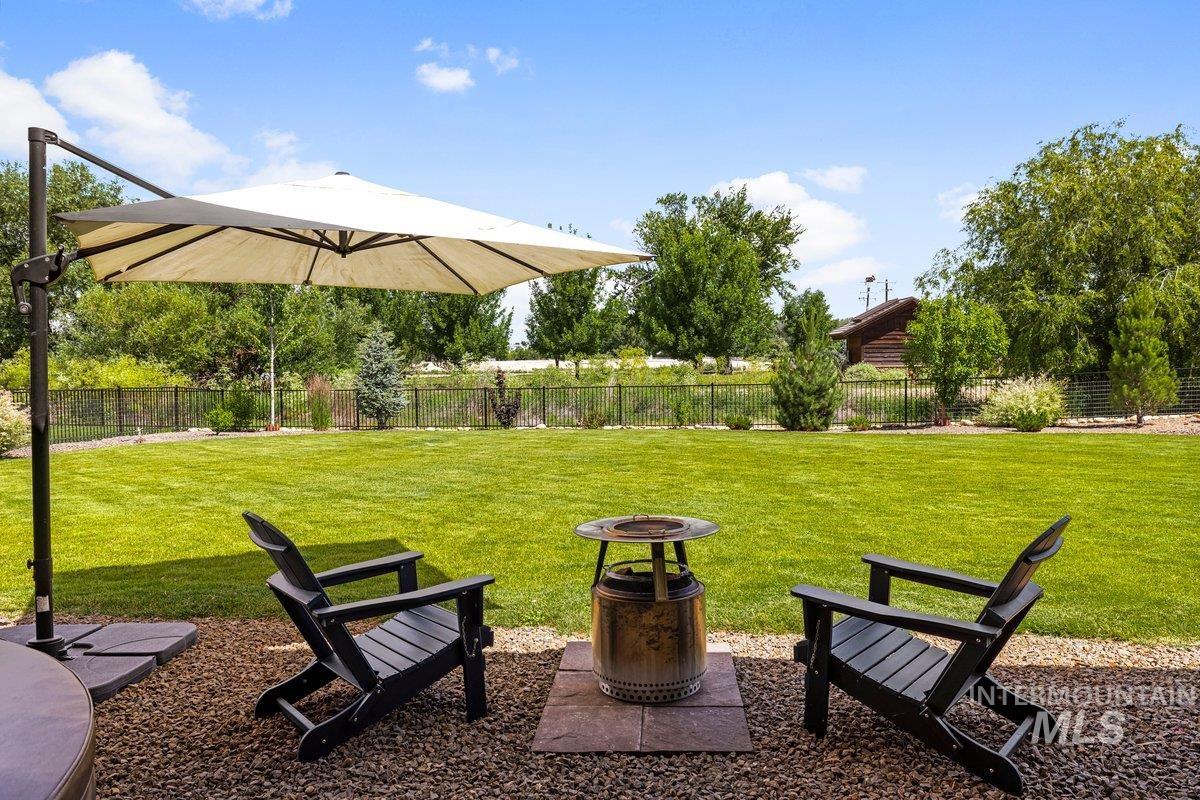 6278 Chateau Ct Property Photo 33