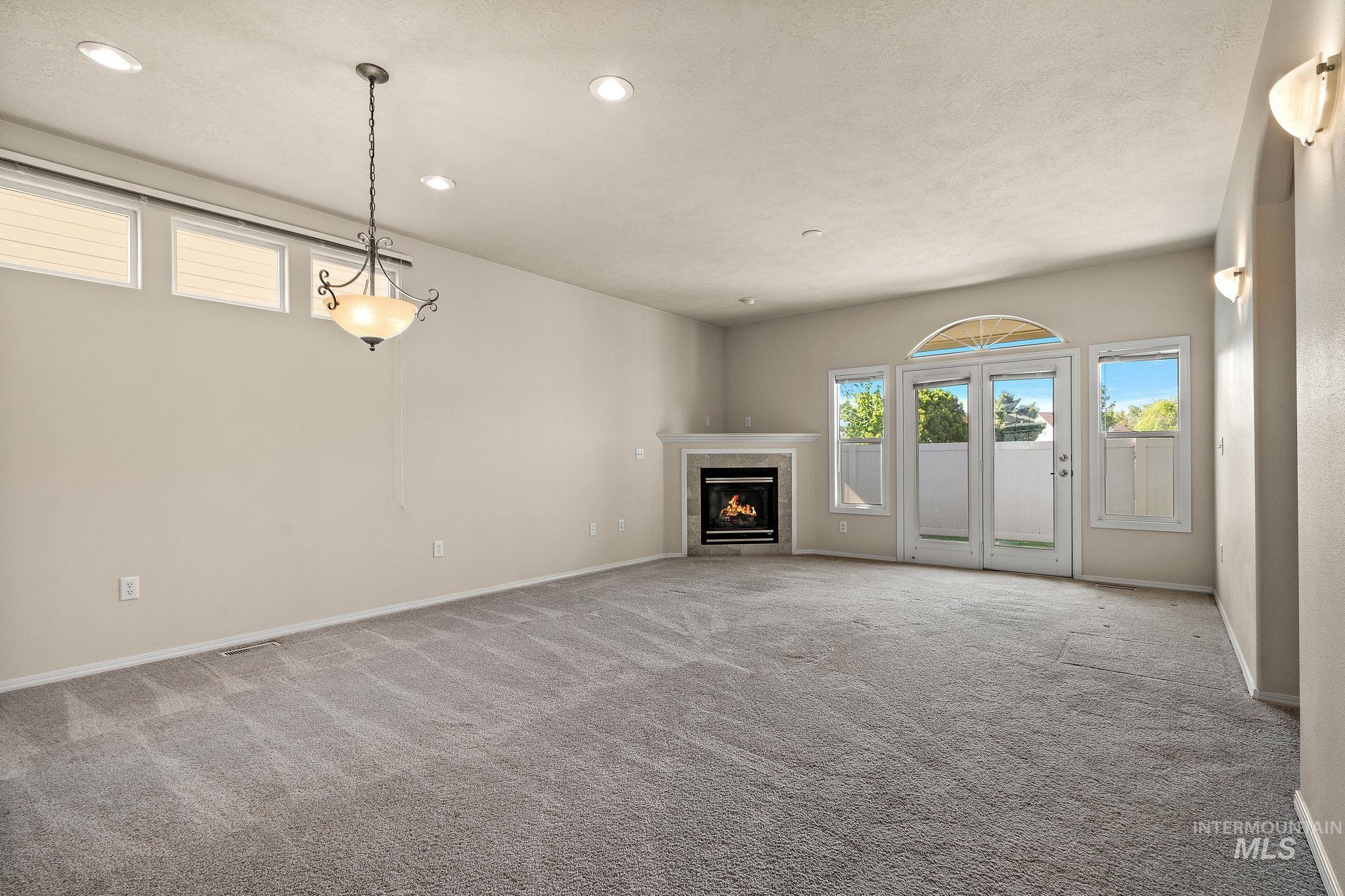 3051 W Santa Clara St. Property Photo 15