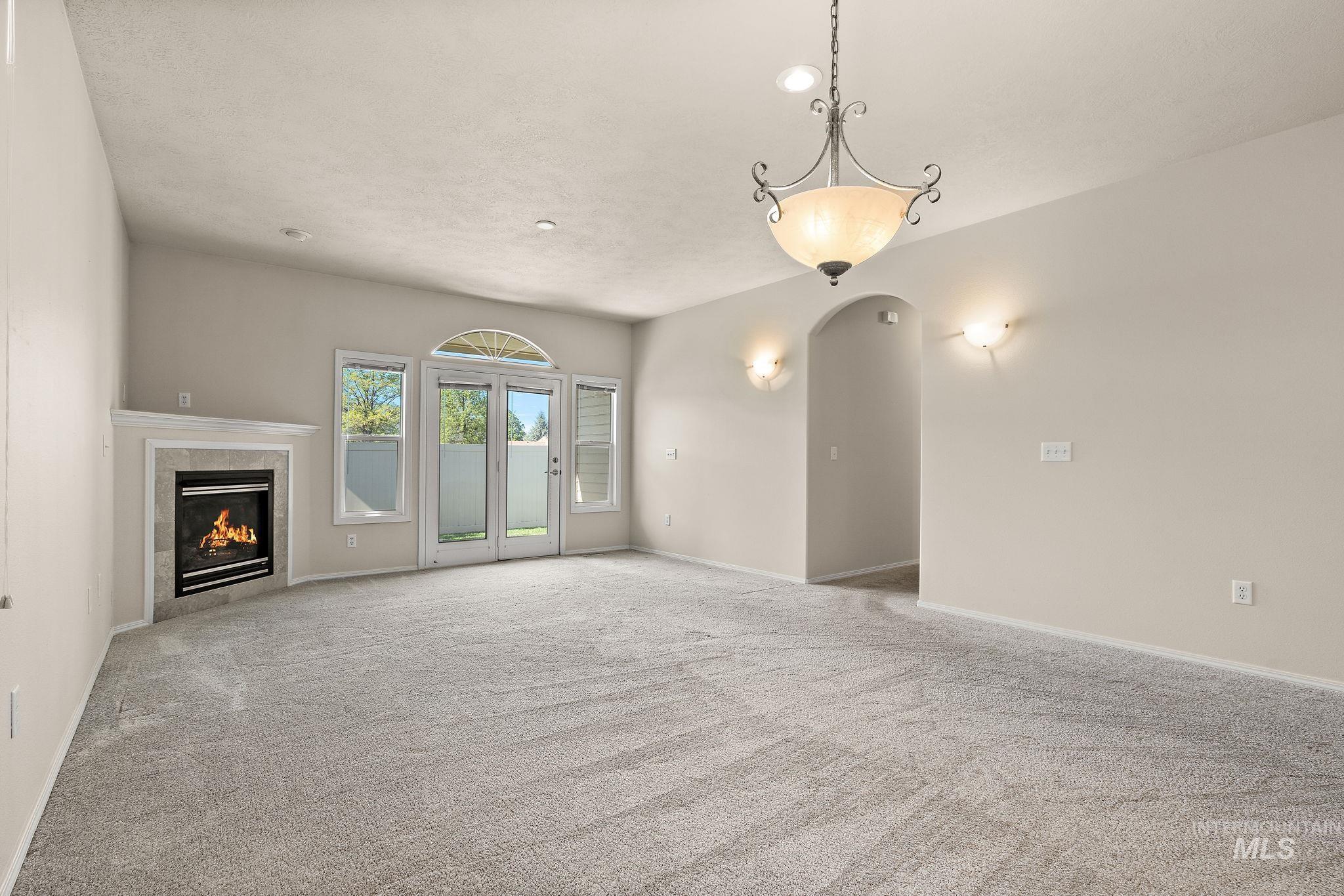 3051 W Santa Clara St. Property Photo 17