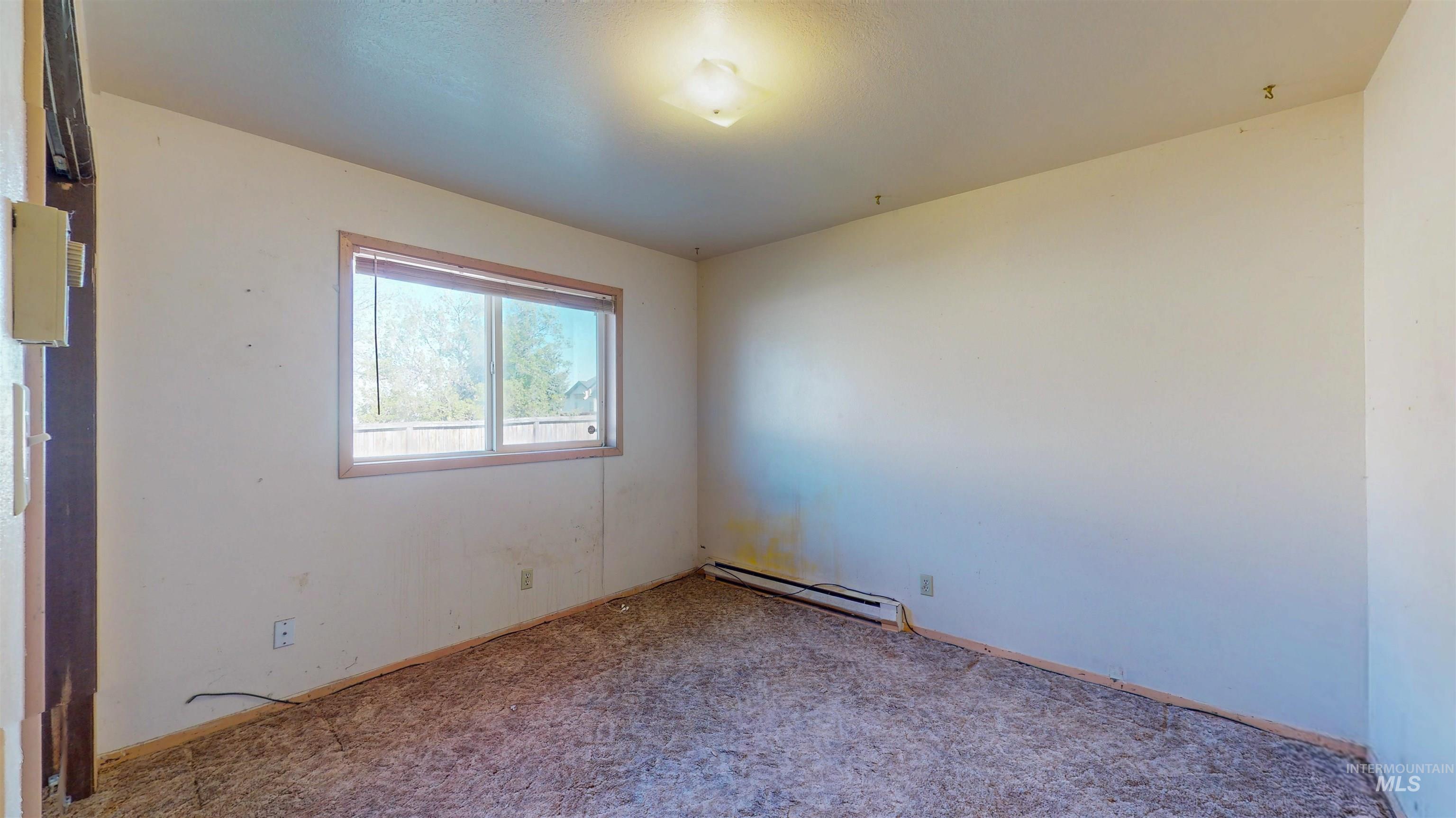 510 20th Ave E Property Photo 17