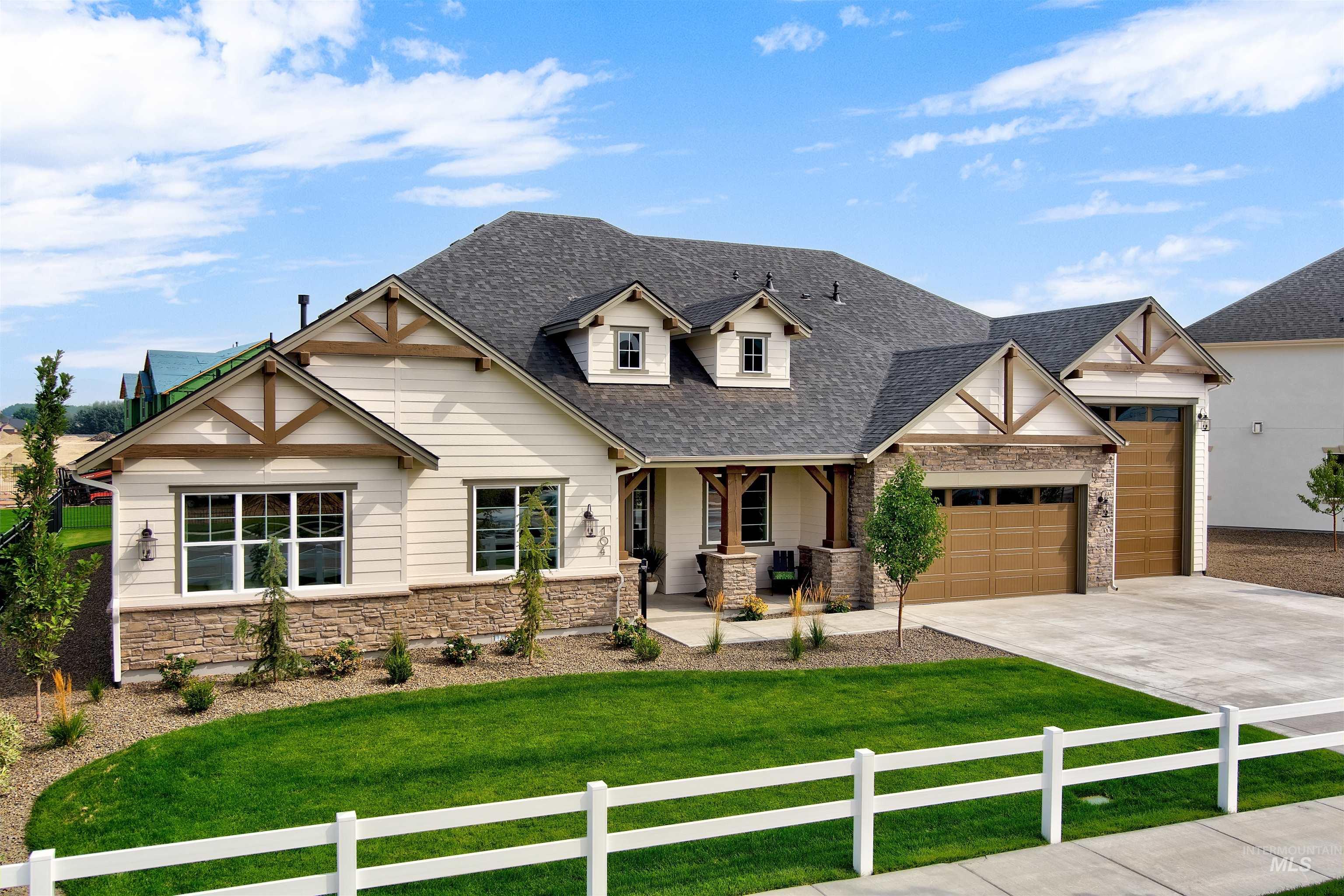 104 S Gresham Way Property Photo 2