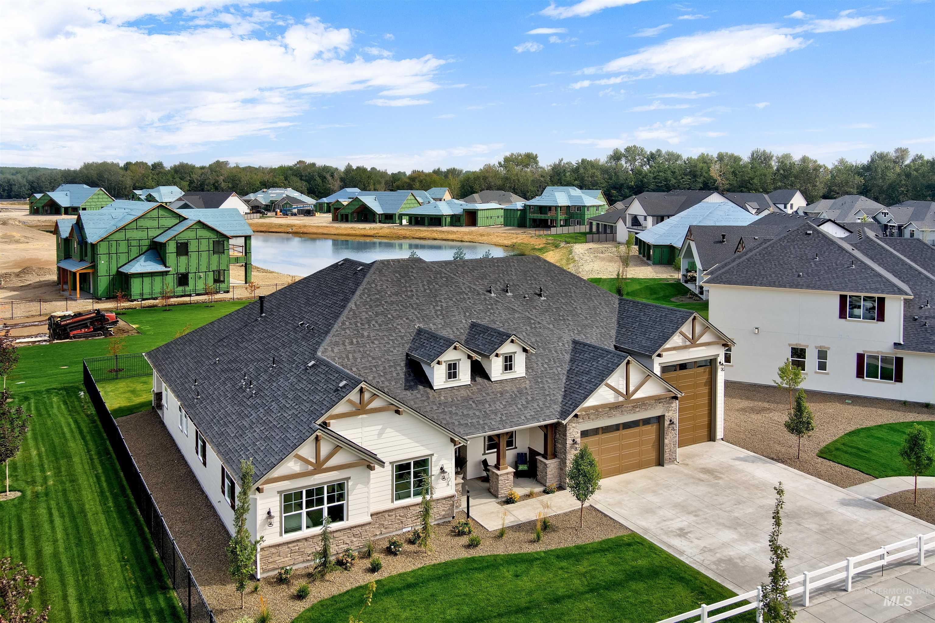 104 S Gresham Way Property Photo 43