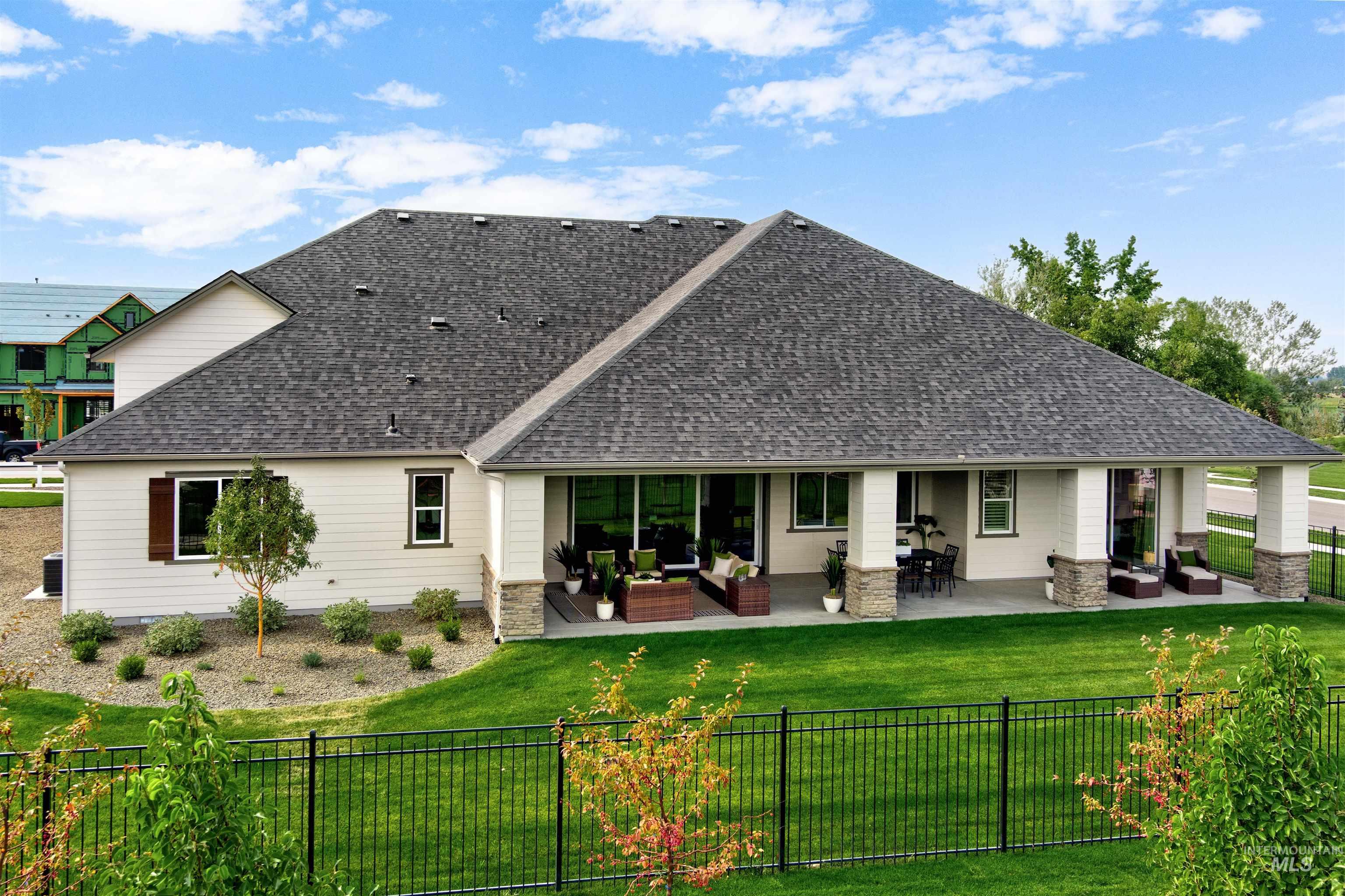 104 S Gresham Way Property Photo 45