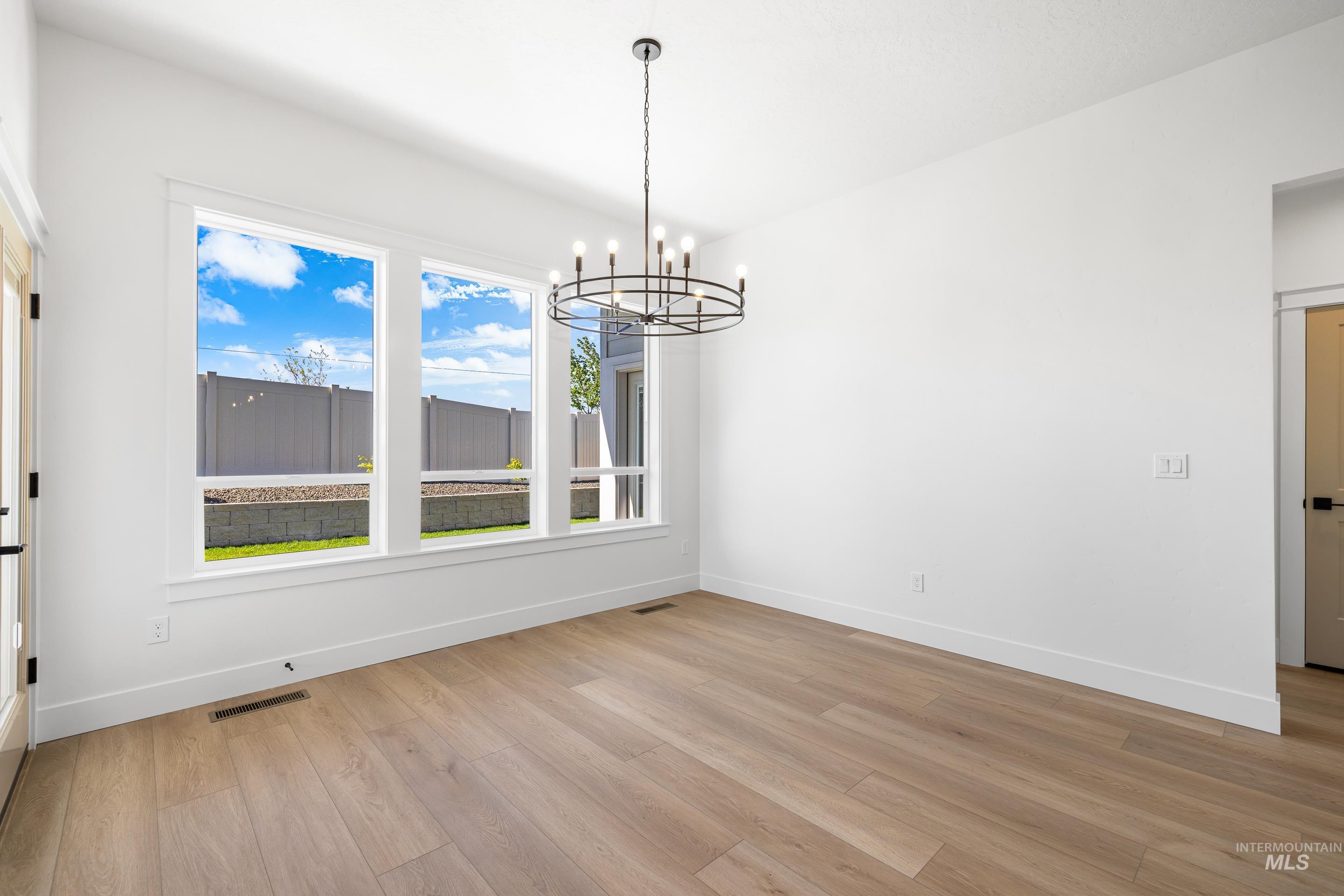 1279 E Andes Drive Property Photo 19