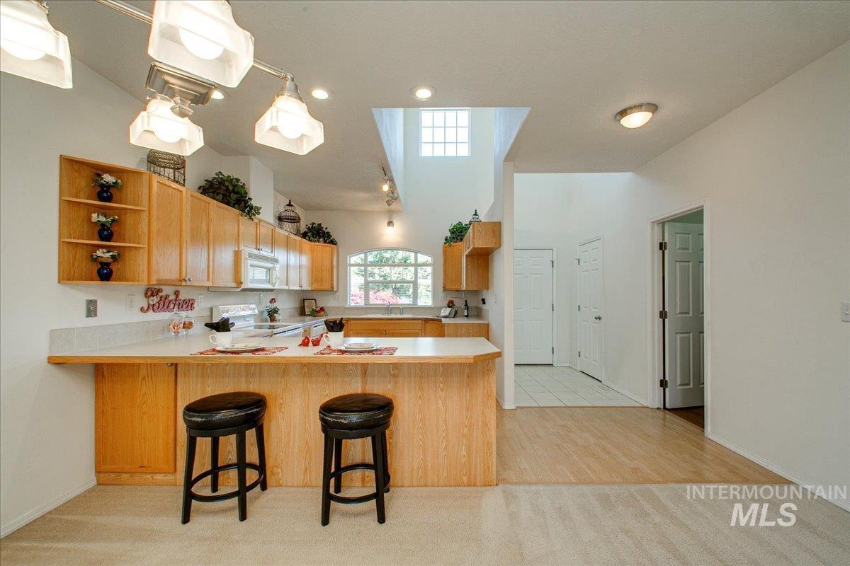 9237 W Kingsgate Ct Property Photo 8