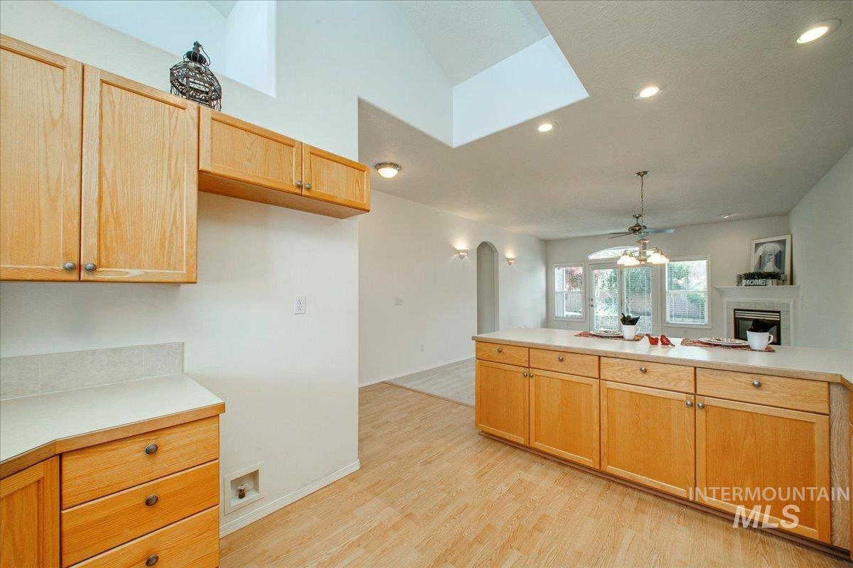 9237 W Kingsgate Ct Property Photo 12