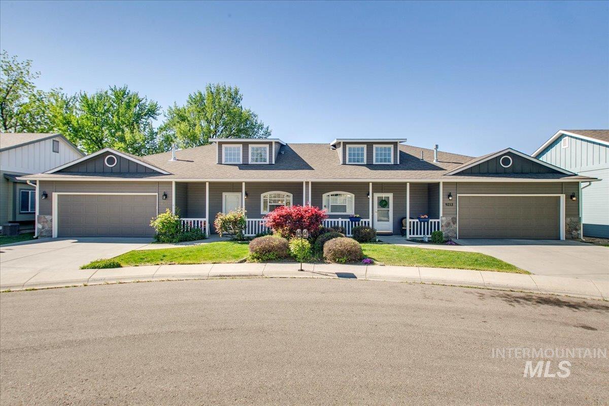 9237 W Kingsgate Ct Property Photo 34