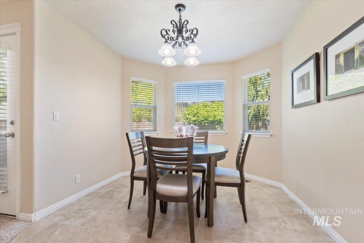 690 E New Rockrose Property Photo 12