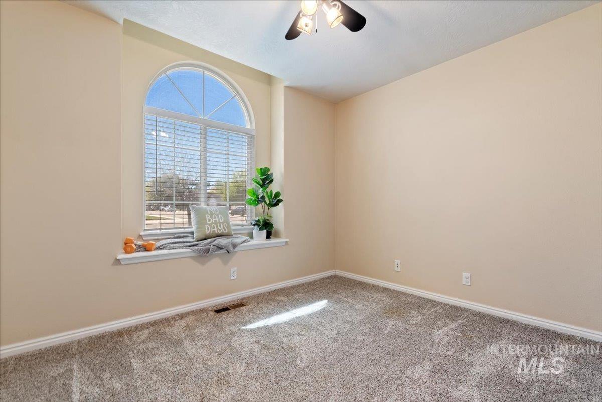 690 E New Rockrose Property Photo 21