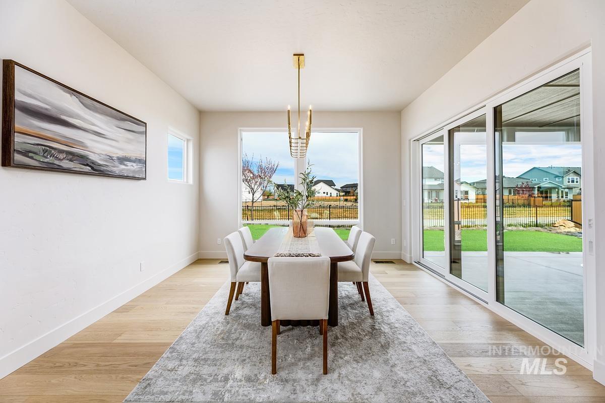7026 Saddle Bred Way Property Photo 11