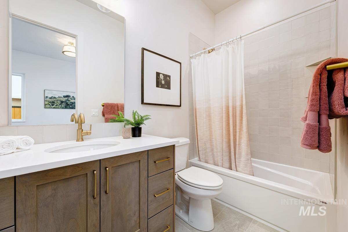 7026 Saddle Bred Way Property Photo 29