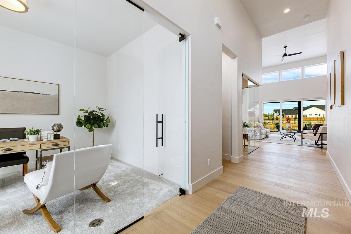 7026 Saddle Bred Way Property Photo 33