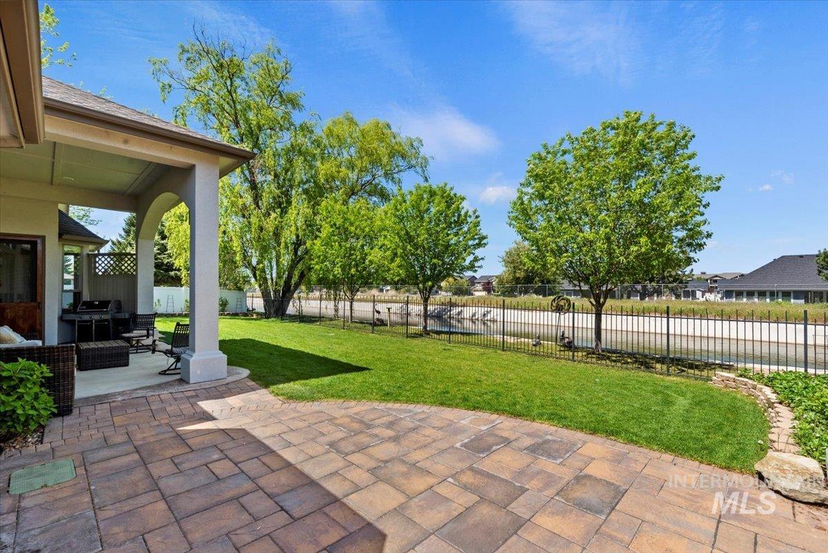 2638 E Green Canyon Dr. Property Photo 21