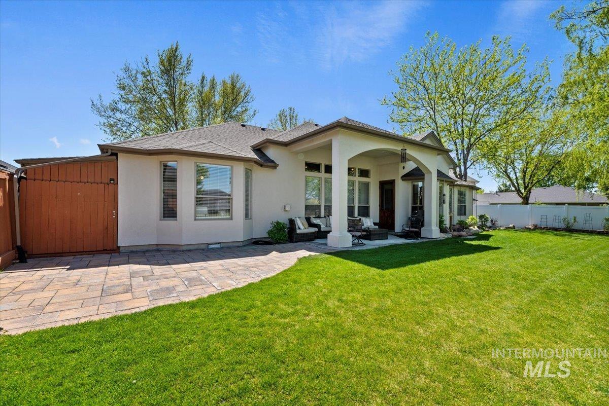 2638 E Green Canyon Dr. Property Photo 22