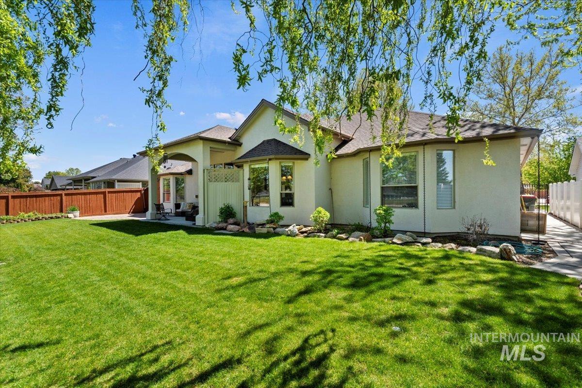 2638 E Green Canyon Dr. Property Photo 25