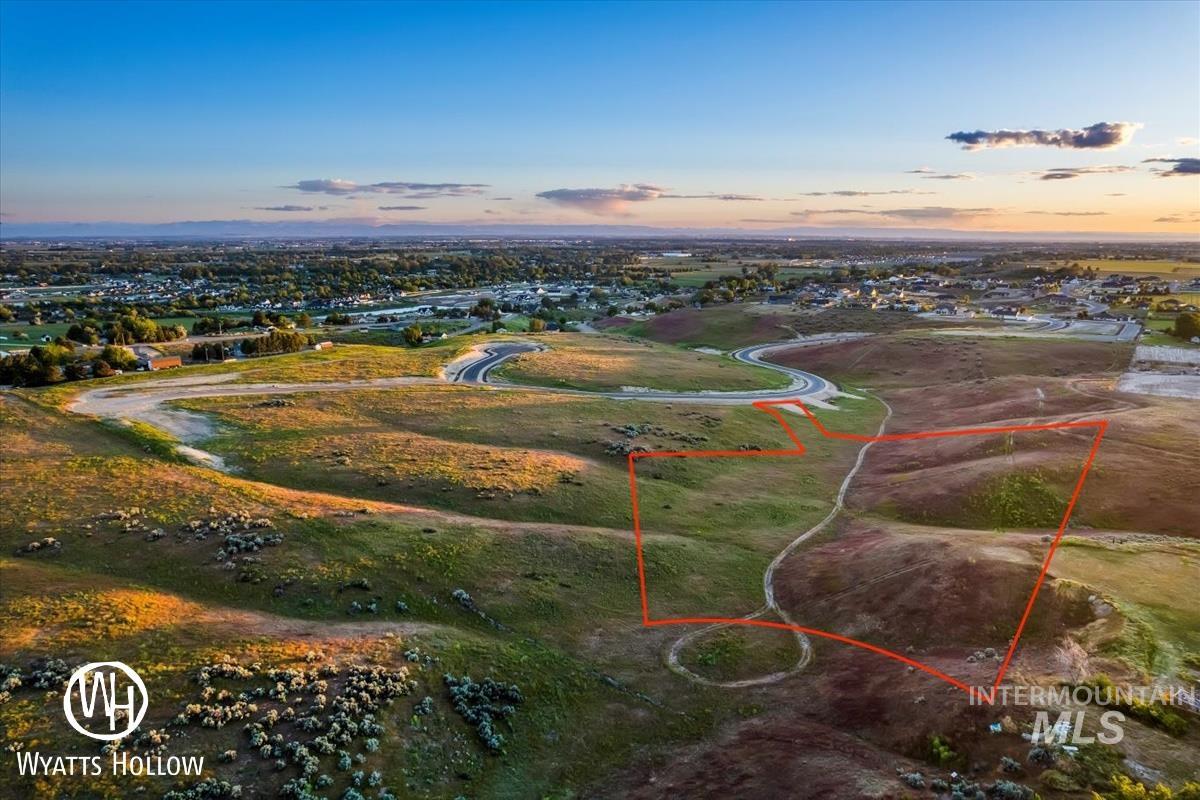 8158 Quail Hollow Dr Property Photo 1