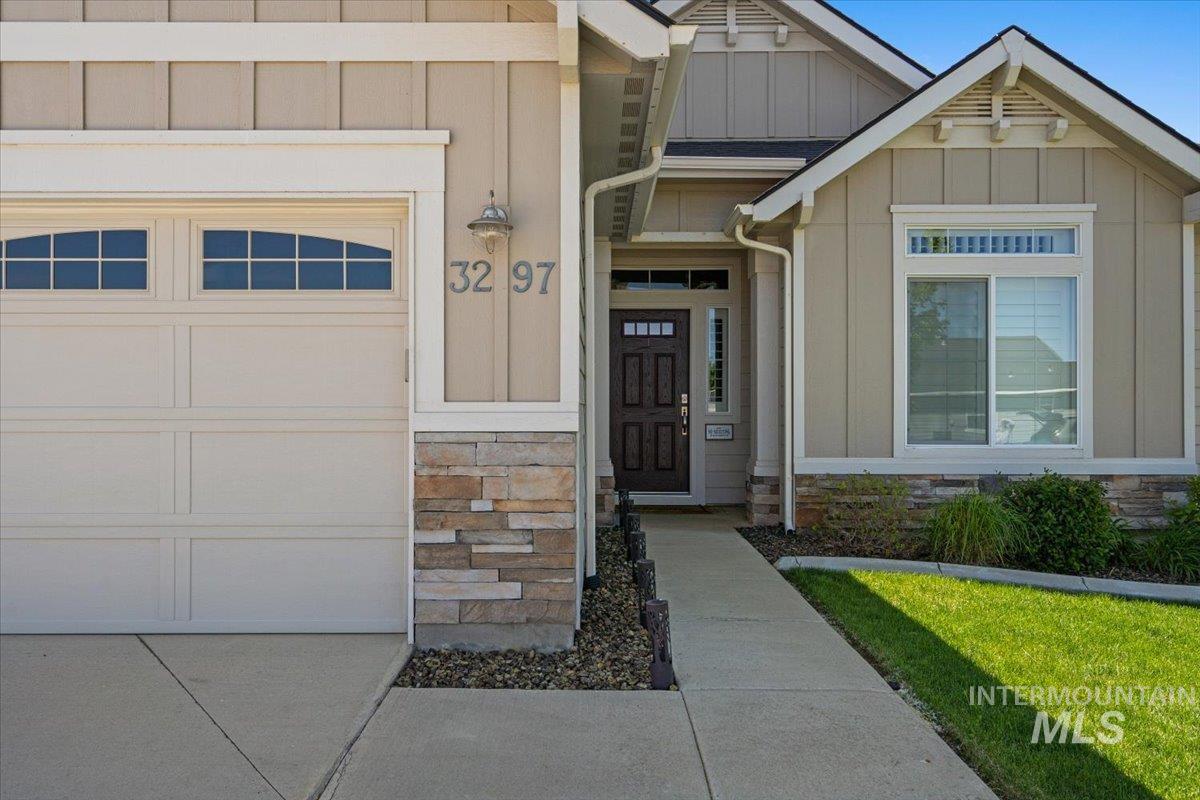 3297 W Devotion Dr Property Photo 4