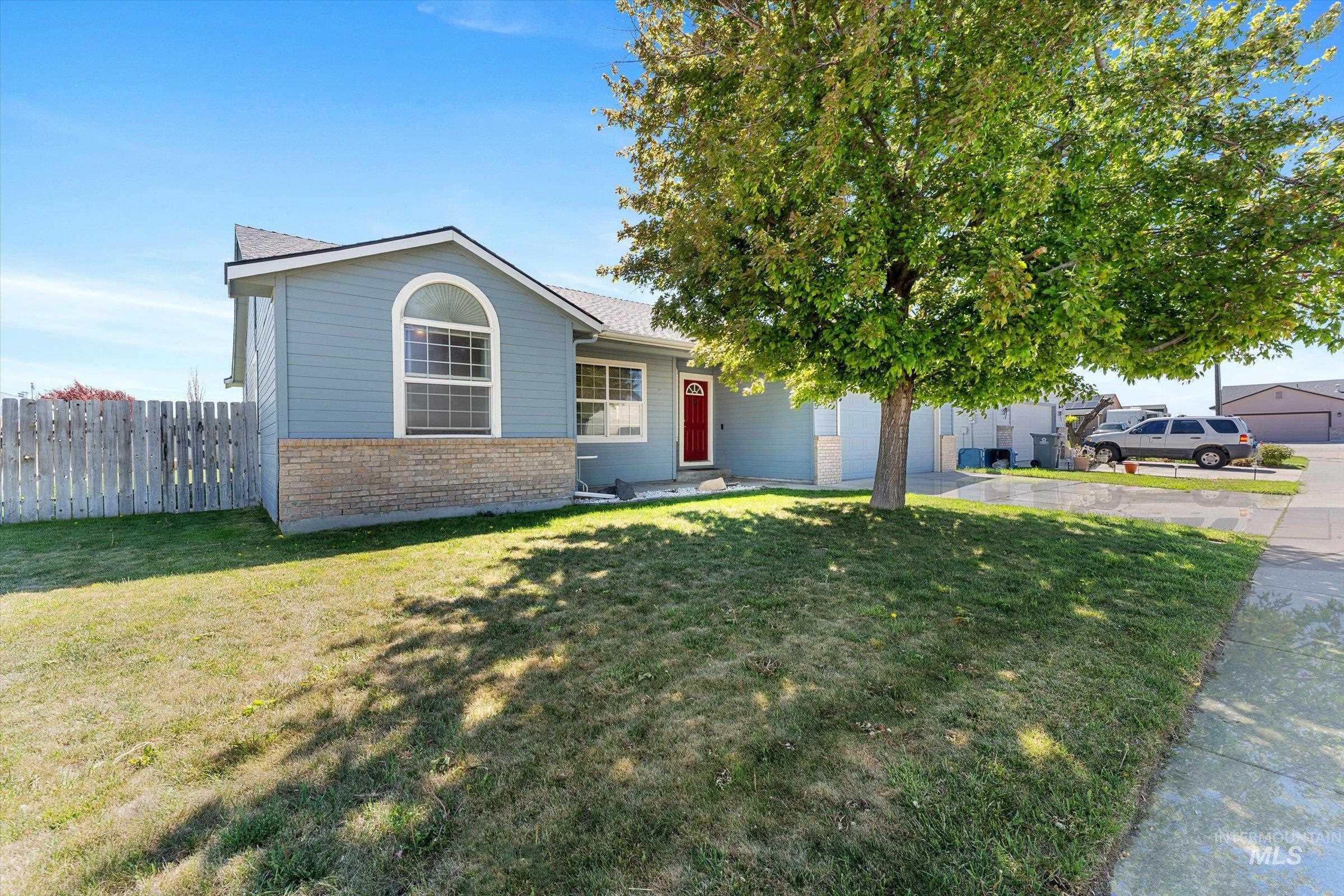 1505 Peregrine Dr Property Photo 3