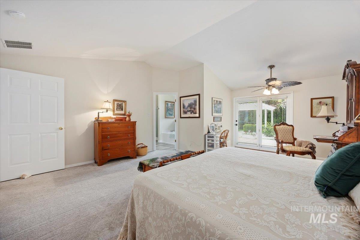 2072 Candleridge Dr Property Photo 21