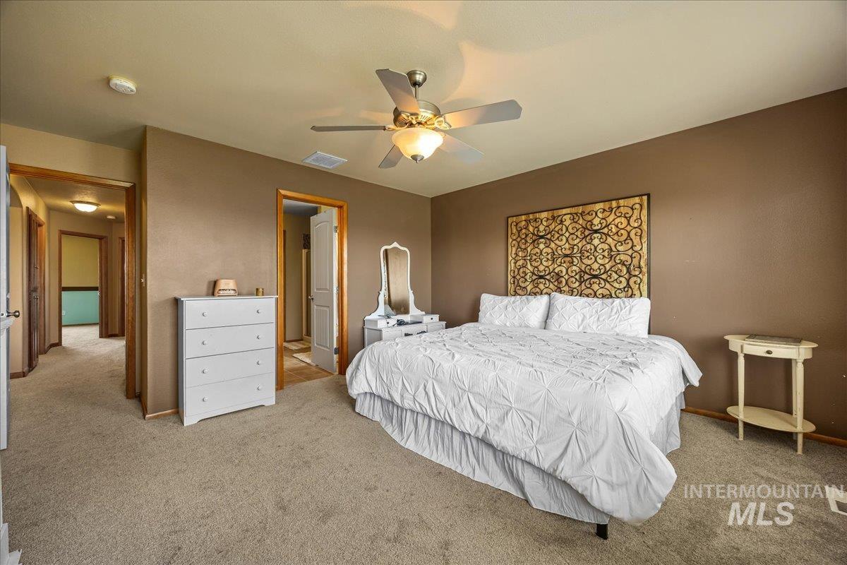 19250 Quarter Mile Ln Property Photo 23