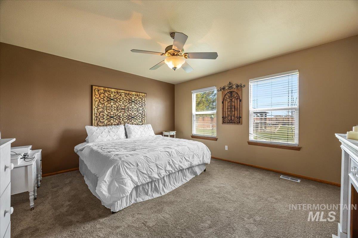 19250 Quarter Mile Ln Property Photo 24