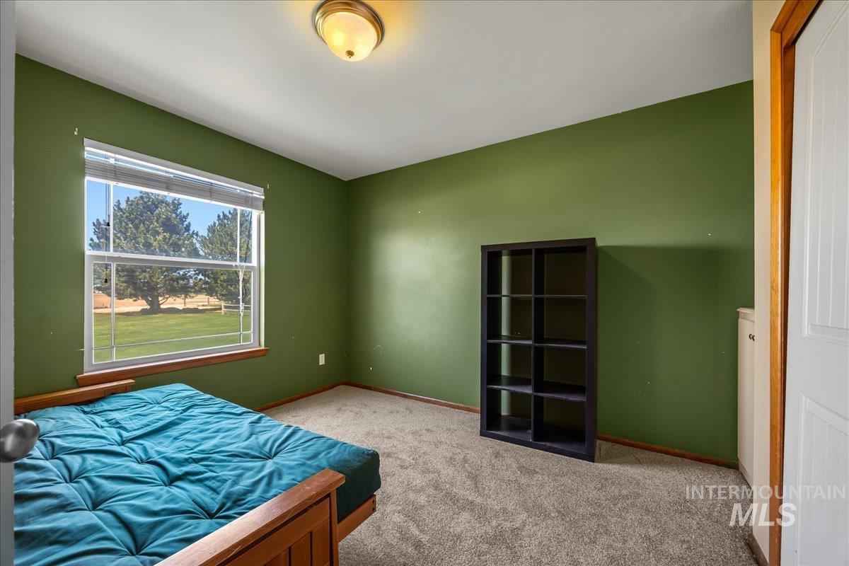 19250 Quarter Mile Ln Property Photo 25