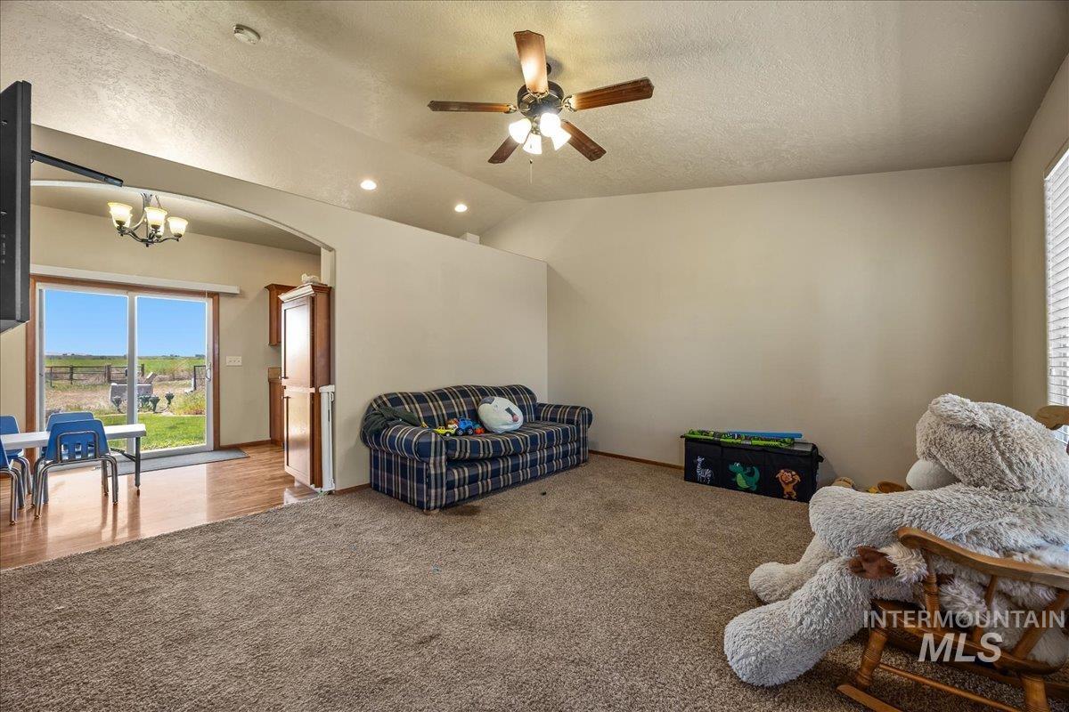 19250 Quarter Mile Ln Property Photo 30