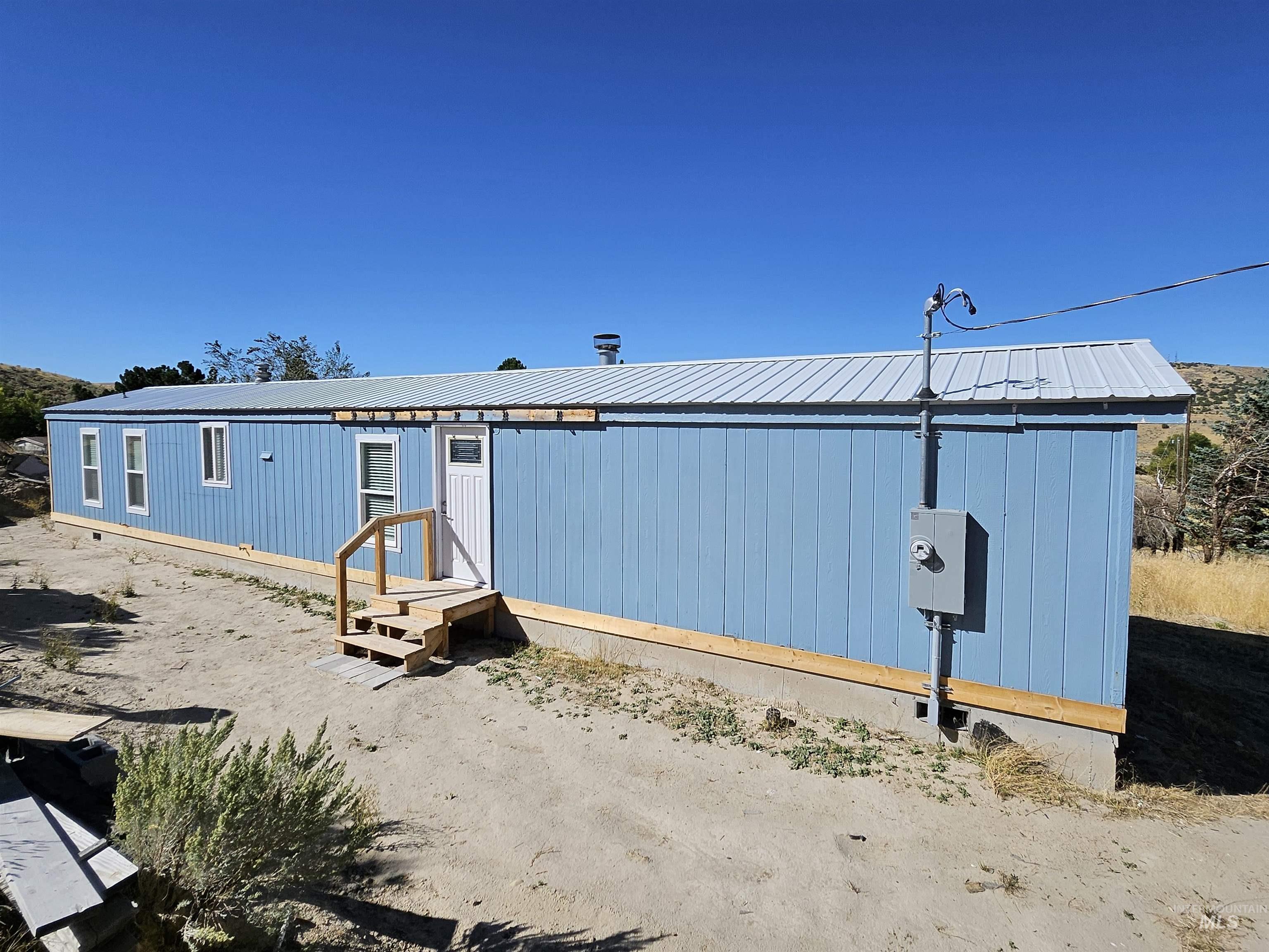3059 Garden Pl Property Photo 2